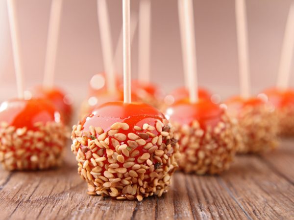 tomate cerise façon pomme d'amour