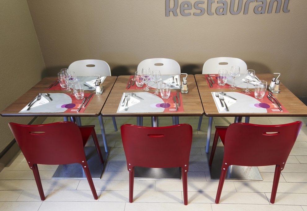 salle déjeuner Campanile