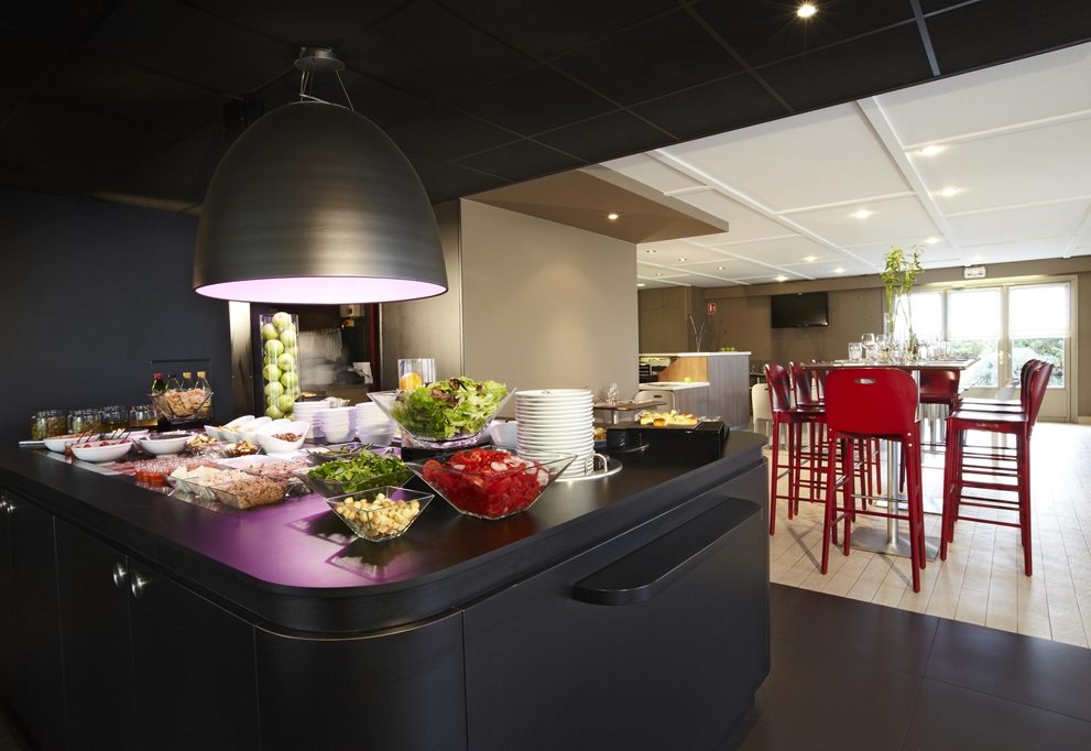 buffet chaud Campanile Douai