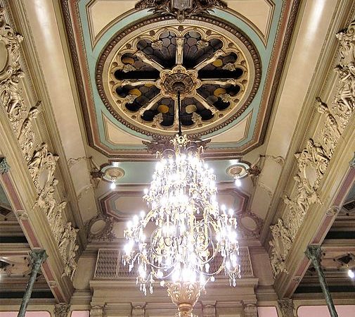plafond-salle-des-fetes-hotel-ville-douai