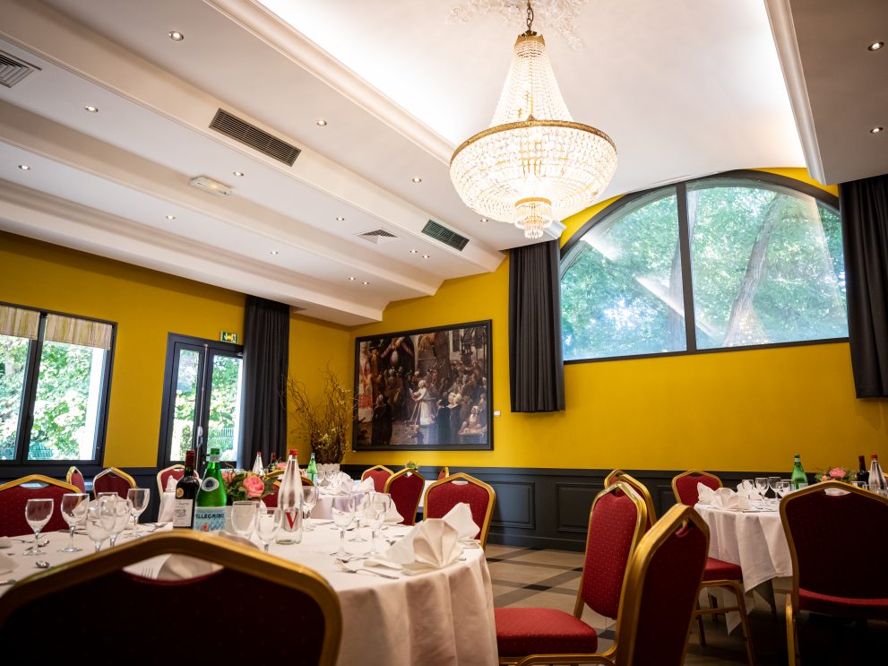 Salle séminaire Ibis Style Douai