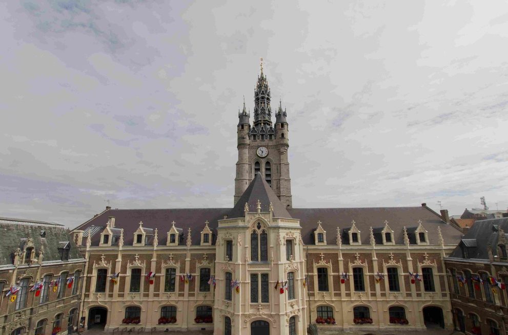 facade hotel de ville douai bis