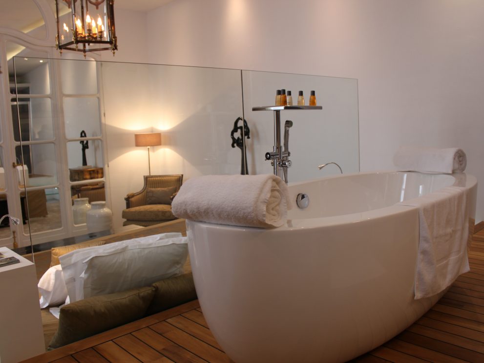 Baignoire suite 148 RPA Douai