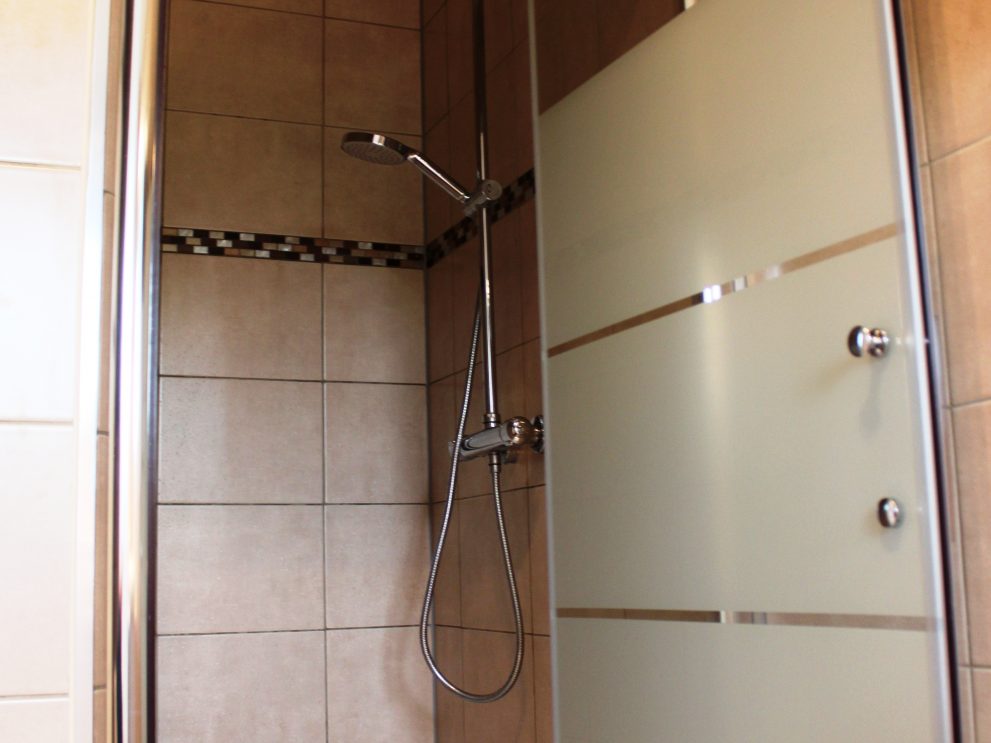 douche chambre hôte 145