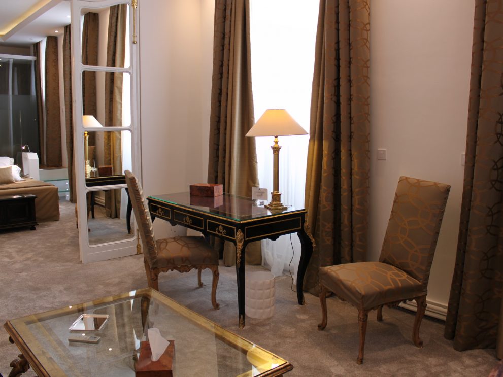 espace salon suite 148 Résidence porte Arras à Douai