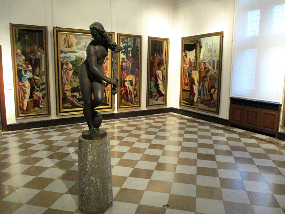 Salle Italienne 3 Musée de la Chartreuse Douai.JPG