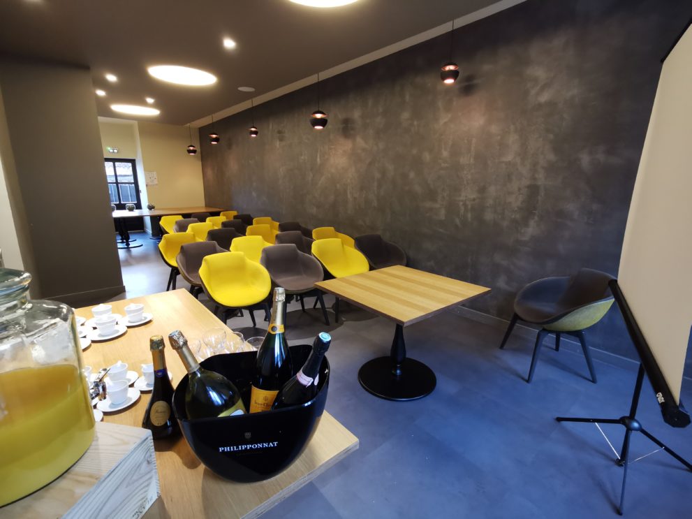 Salle séminaire théâtre