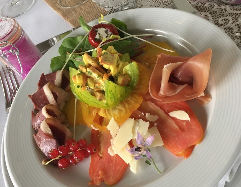 Tomates d'Antan aux jambons crus