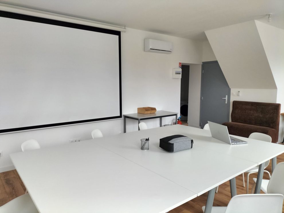 Salle de Réunion L'Espérance - Vieux-Douai - huitrier (c)DOUAISIS AGGLO (1)