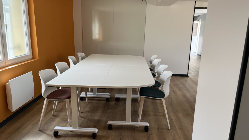 Salles de réunion La Belle famille - Lambres-lez-Douai - Coworking - Cuincy usines - Séianire - fomation (c)LaBellefamille (1)