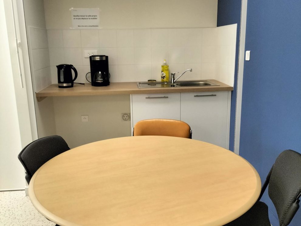 Salle Martha Desrumaux - Espace Albert Camus à Sin-le-Noble - Salle de réunion ou formation - Douaisis (c)Douaisis Agglo (1)